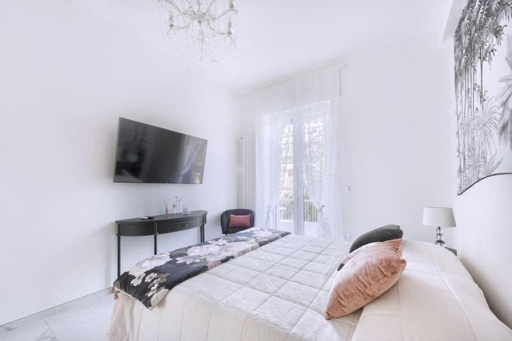 Domus Delia Pescara Centro Apartment ภายนอก รูปภาพ