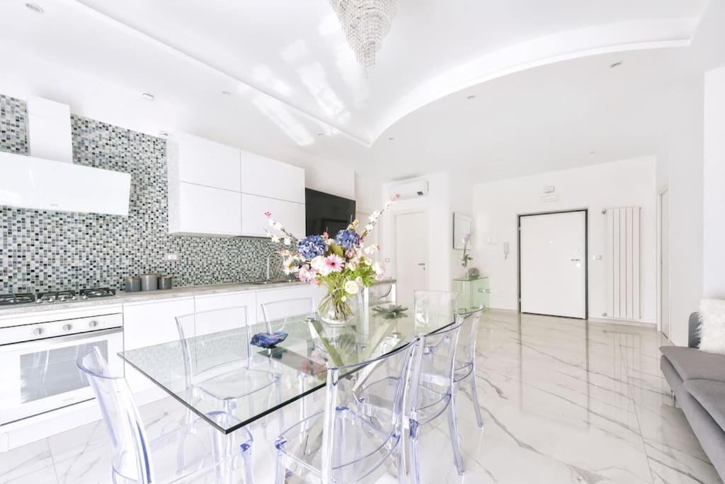 Domus Delia Pescara Centro Apartment ภายนอก รูปภาพ