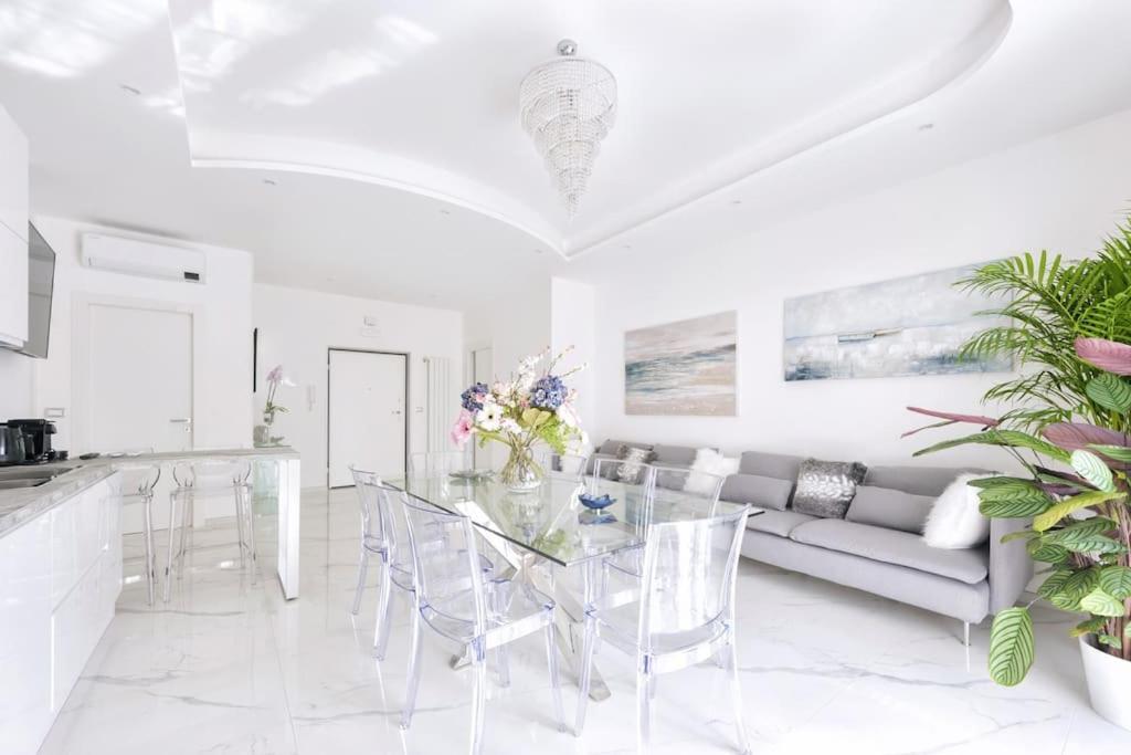 Domus Delia Pescara Centro Apartment ภายนอก รูปภาพ