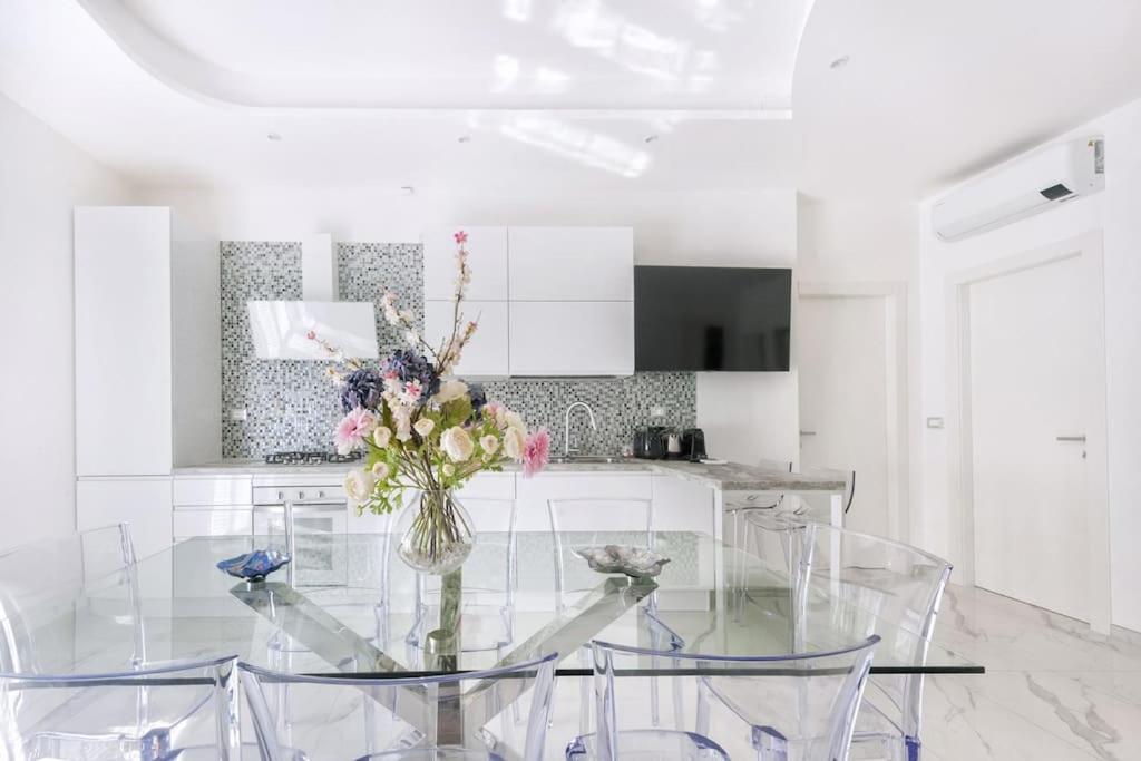 Domus Delia Pescara Centro Apartment ภายนอก รูปภาพ